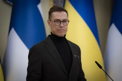 Президент Финляндии о войне в Украине: "Единственный способ достичь мира - это поле боя"