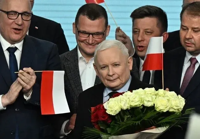 law-and-justice-wins-local-elections-in-poland