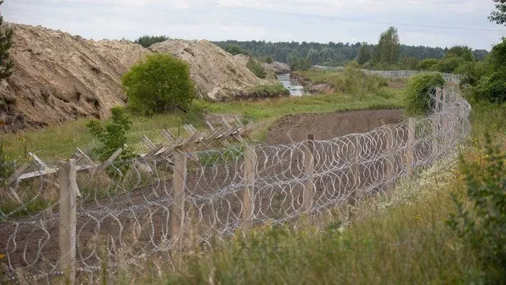 Несмотря на контролируемую ситуацию на границе с рф и беларусью, Украина наращивает и укрепляет оборонительные возможности - Демченко