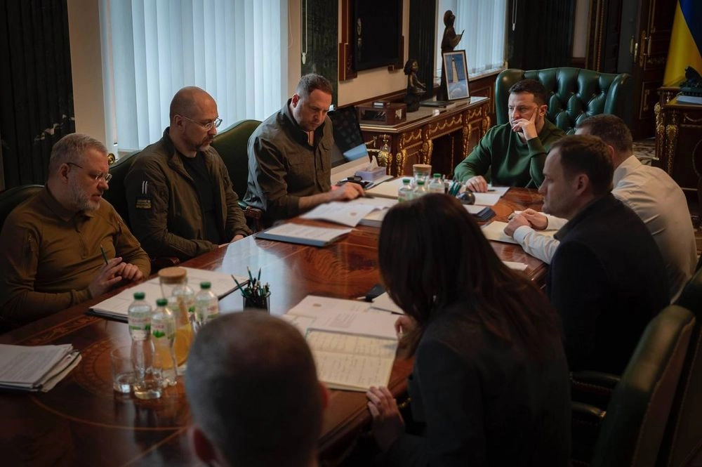 Zelenskyy holds a meeting on the situation in Kharkiv amid Russian attacks: energy and government support were discussed