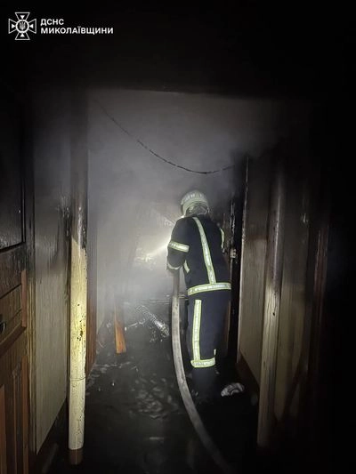У Миколаєві у багатоповерхівці сталась пожежа: рятувальники евакуювали 40 людей