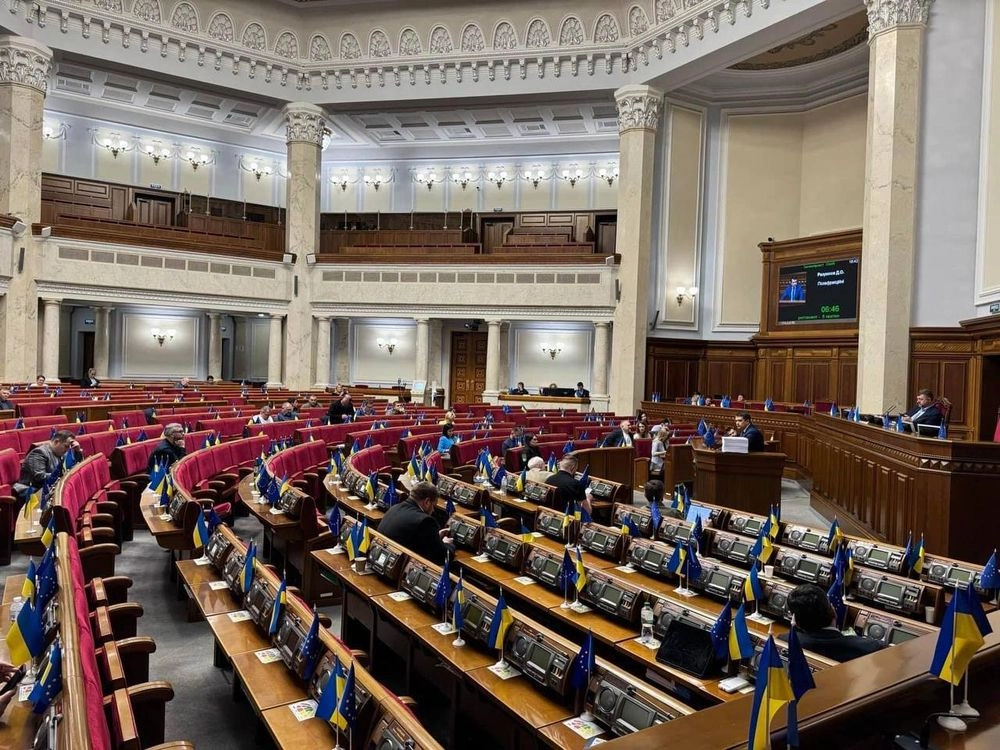 the-sixth-hour-of-consideration-of-amendments-to-the-draft-law-on-mobilization-is-underway-38-mps-remain-in-the-session-hall-of-the-verkhovna-rada