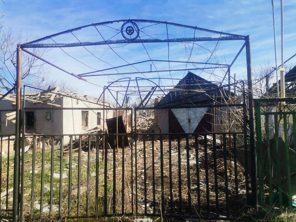 russian federation launches 421 strikes in Zaporizhzhya region: enemy attacks damage energy facility