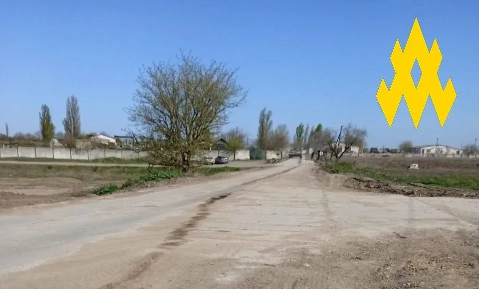 Оккупанты в Крыму прикрываются гражданскими объектами, чтобы спасти свою технику - "АТЕШ"