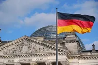 Germany calls on its citizens to leave Iran
