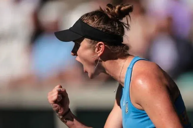 svitolina-defeats-her-romanian-opponent-ukraine-leads-after-first-day-of-billie-jean-king-cup-qualifying