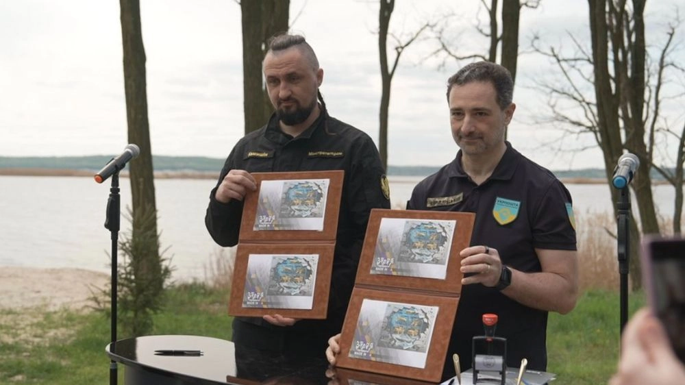 Ukrposhta introduced new Weapons of Victory stamps