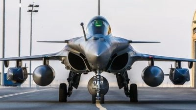 FT: Сербия закупит у Франции десяток истребителей Rafale