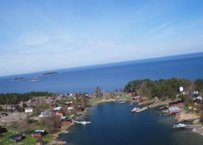 Финляндия закрывает водные пункты пропуска на границе с Россией