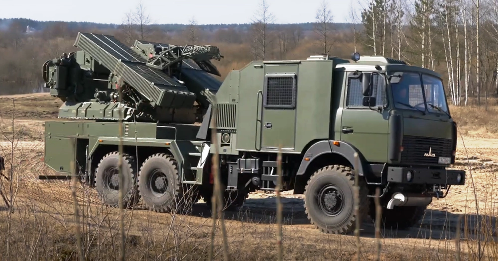 After the Ukrainian attacks on Russian refineries, Belarus urgently deployed air defense to protect oil depots