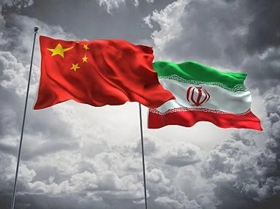"Тегеран не планує подальшої ескалації": у КНР заявили, що масована атака Ірану на Ізраїль була самообороною