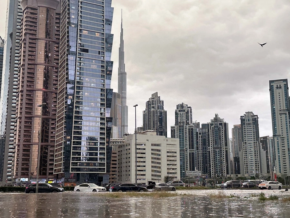 in-dubai-a-2-year-rainfall-rate-fell-during-the-day