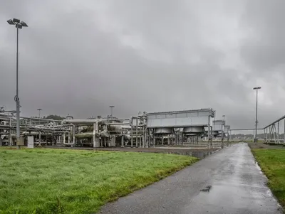 Netherlands permanently closes large Groningen gas field due to earthquake risk