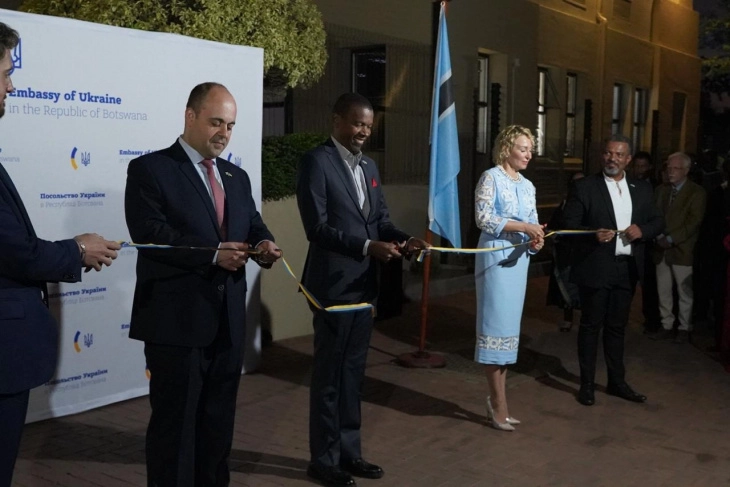 Украина открыла посольство в Ботсване - МИД