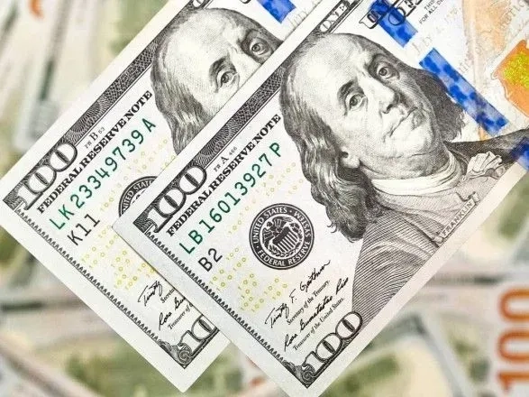 Курс валют на 19 апреля: доллар вырос на 6 копеек