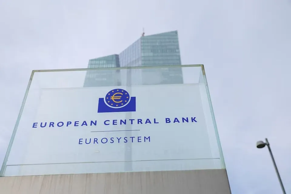 european-central-bank-plans-to-force-unicredit-to-leave-russian-market-reuters
