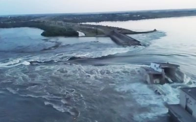 Experts investigate the ongoing environmental disaster caused by Russia's destruction of the Kakhovka HPP