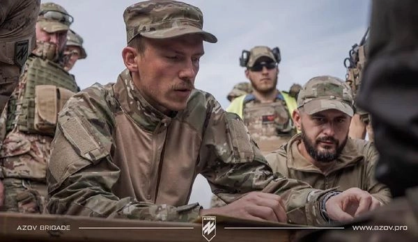 Azov commander calls for lifting US ban on transfer of Western weapons to brigade
