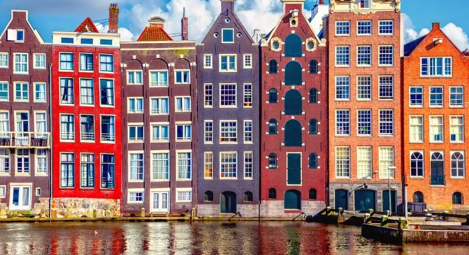 Amsterdam bans new hotels to limit excessive tourism