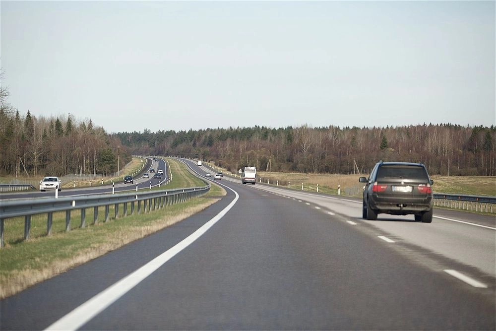Free highway travel for Ukrainians extended in Austria