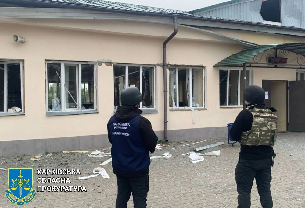 В результате российской атаки по железнодорожному вокзалу в Балаклее пострадали 10 человек