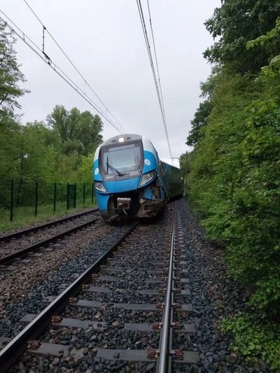 Train derails near Lyon due to landslide amid heavy rains