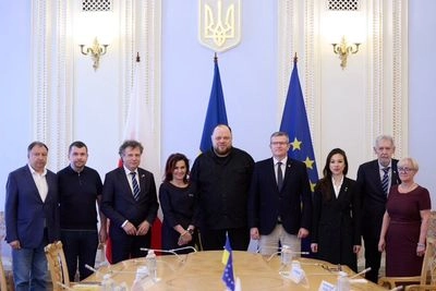 Стефанчук зустрівся з польськими депутатами: обговорили військову підтримку, Формулу миру та шлях України до ЄС і НАТО
