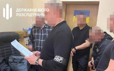В Запорожье разоблачили правоохранителя, который требовал от военного 100 тыс гривен взятки