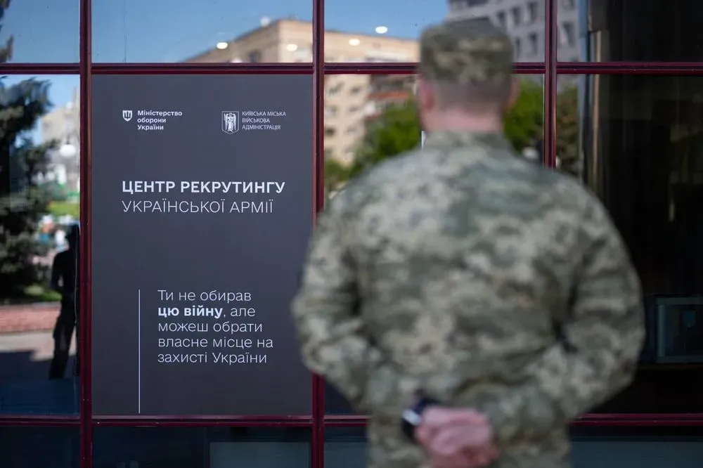 the-first-one-in-kyiv-the-ministry-of-defense-opened-the-18th-recruitment-center-in-ukraine
