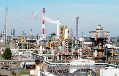 Russia's GRU attacks oil refinery in Ryazan region - sources