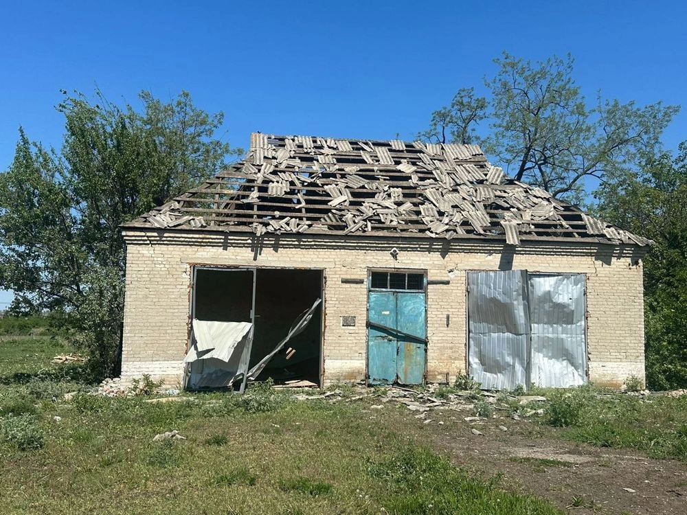 росіяни обстріляли селище Калинове на Донеччині: є загиблий та поранені 