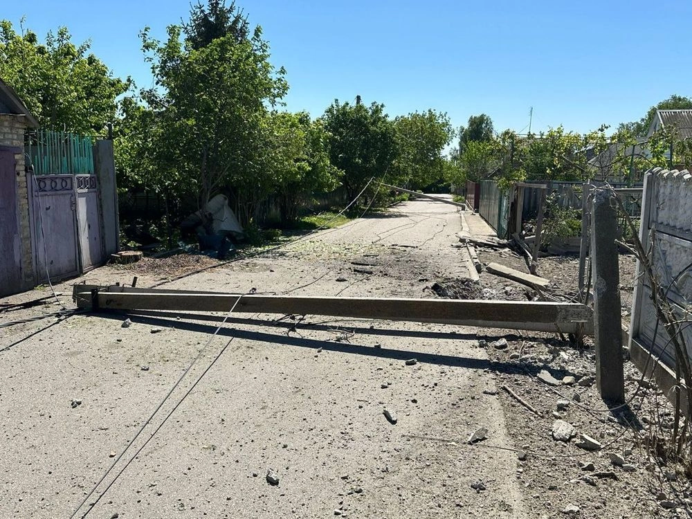 Армійці рф вдарили 10 дронами-камікадзе по Нікопольщині: пошкоджені будинки, медзаклад, інфраструктура - ОВА