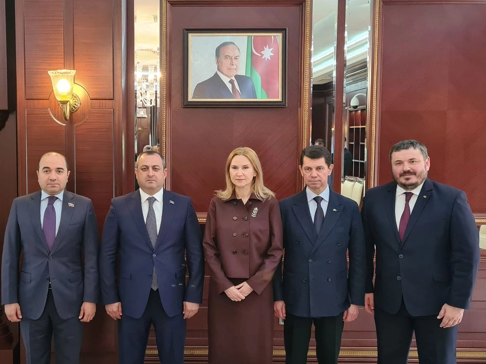 Украина пригласила Азербайджан принять участие в саммите мира в Швейцарии