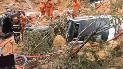 Death toll from highway collapse in China rises to 36