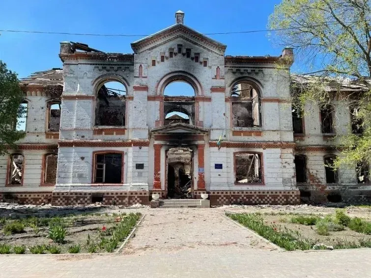russian-invaders-destroyed-and-damaged-1987-cultural-infrastructure-facilities-in-ukraine