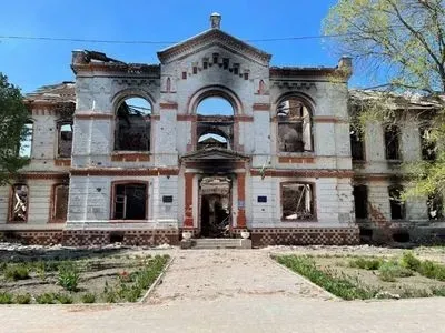 российские оккупанты уничтожили и повредили в Украине 1987 объектов культурной инфраструктуры
