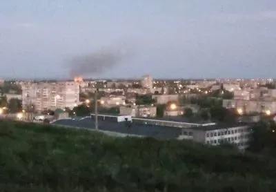 An explosion occurred in Berdiansk and a fire broke out. Occupants claim that "reeds are burning"