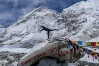 Непал ограничил разрешения на восхождение на Эверест