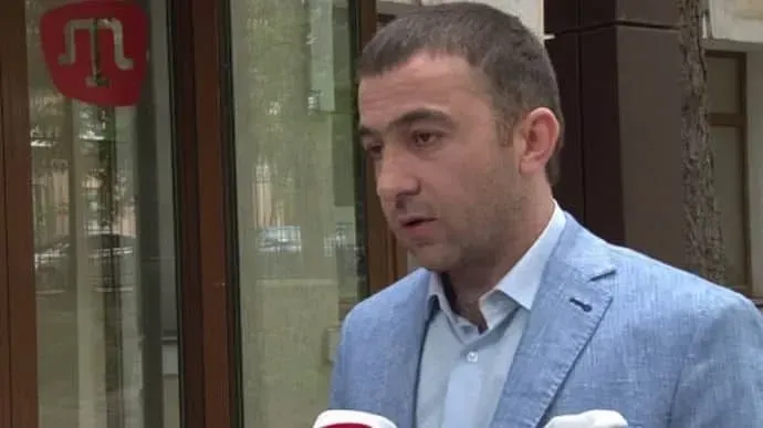 Mustafa Dzhemilev's assistant detained at Chisinau airport
