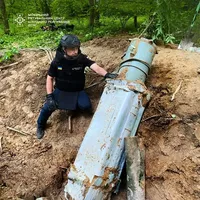 In Kyiv, sappers neutralize warhead of the latest Russian X-69 missile