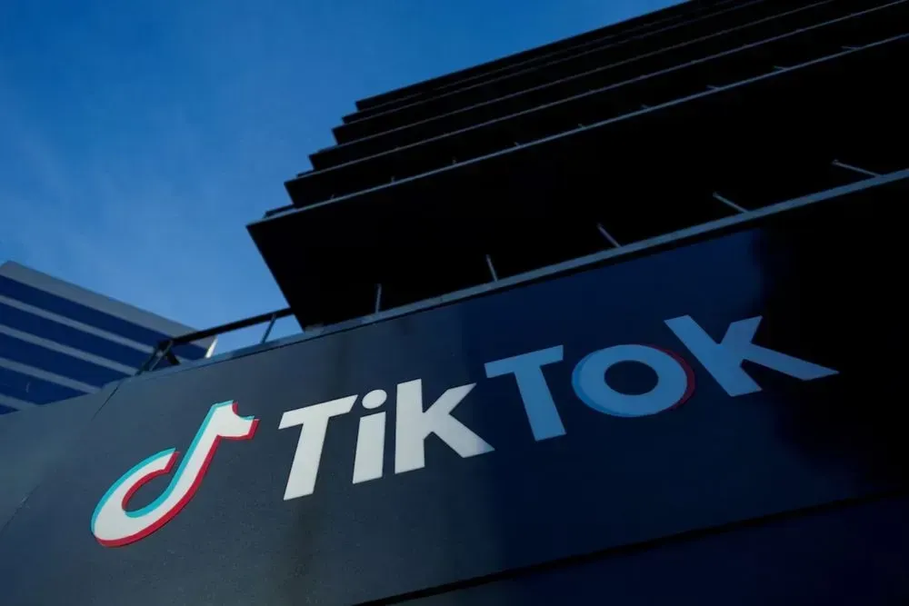 TikTok sues over US law on sale of messenger