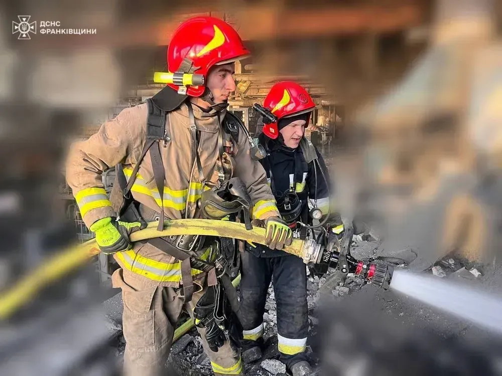 Fire after Russian strike on critical infrastructure facility in Ivano-Frankivsk region extinguished: rescuers show photos