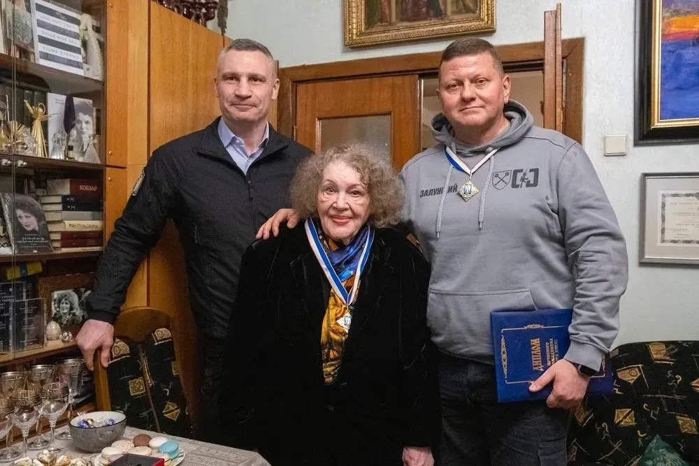 lina-kostenko-and-valeriy-zaluzhny-became-honorary-citizens-of-kyiv