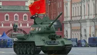 "Парад перемоги" в москві: був лише один танк, путін заявляв про "важкий період"