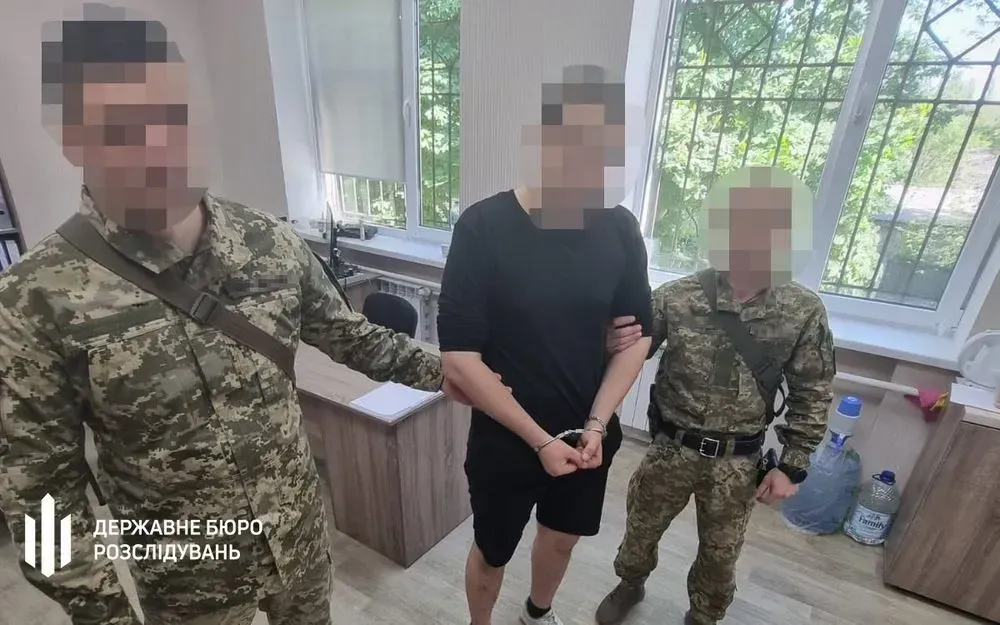 ДБР та СБУ затримали дезертира, який знімав відео про ухиляння від служби