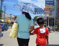 Екстремальні погодні умови загрожують освіті: уряди країн Азії закривають школи через жорстку спеку