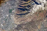 Двоє лижників загинули під час лавини у горах в США, один врятований