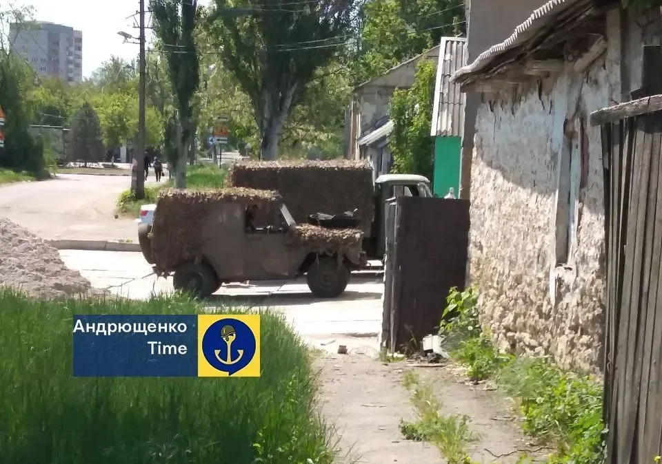 Movement of Russian trucks with ammunition towards Volnovakha spotted in Mariupol