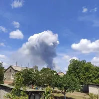 Powerful explosions and hits reported in occupied Luhansk region: what is known