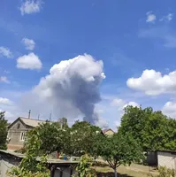 Третья "ЧС" в тылу россиян в Луганской области за неделю: Лысогор рассказал о последствиях для захватчиков от взрыва склада с БК в оккупированном Сорокино
